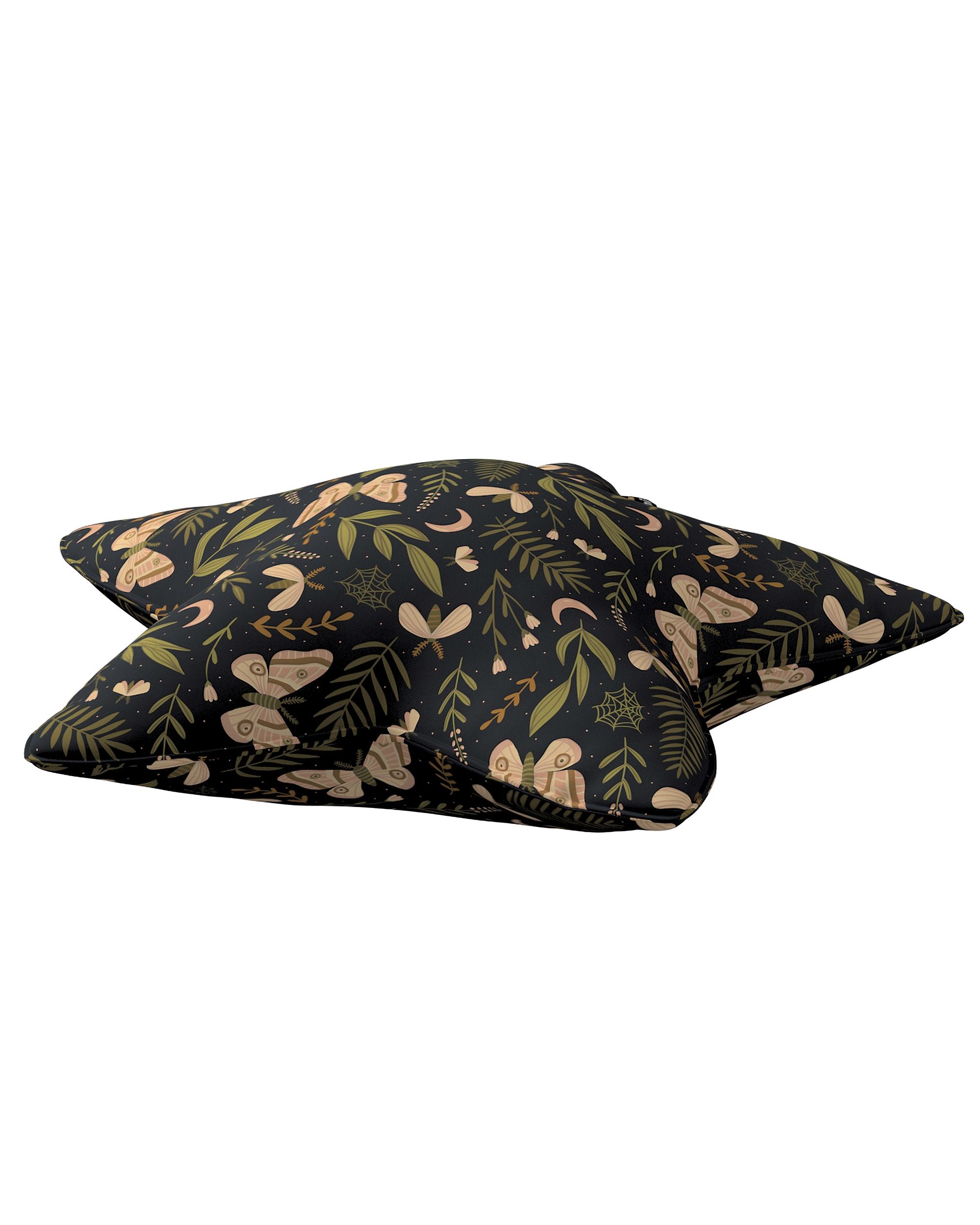 Lucky Star pillow colour black fabric patterned (hover)