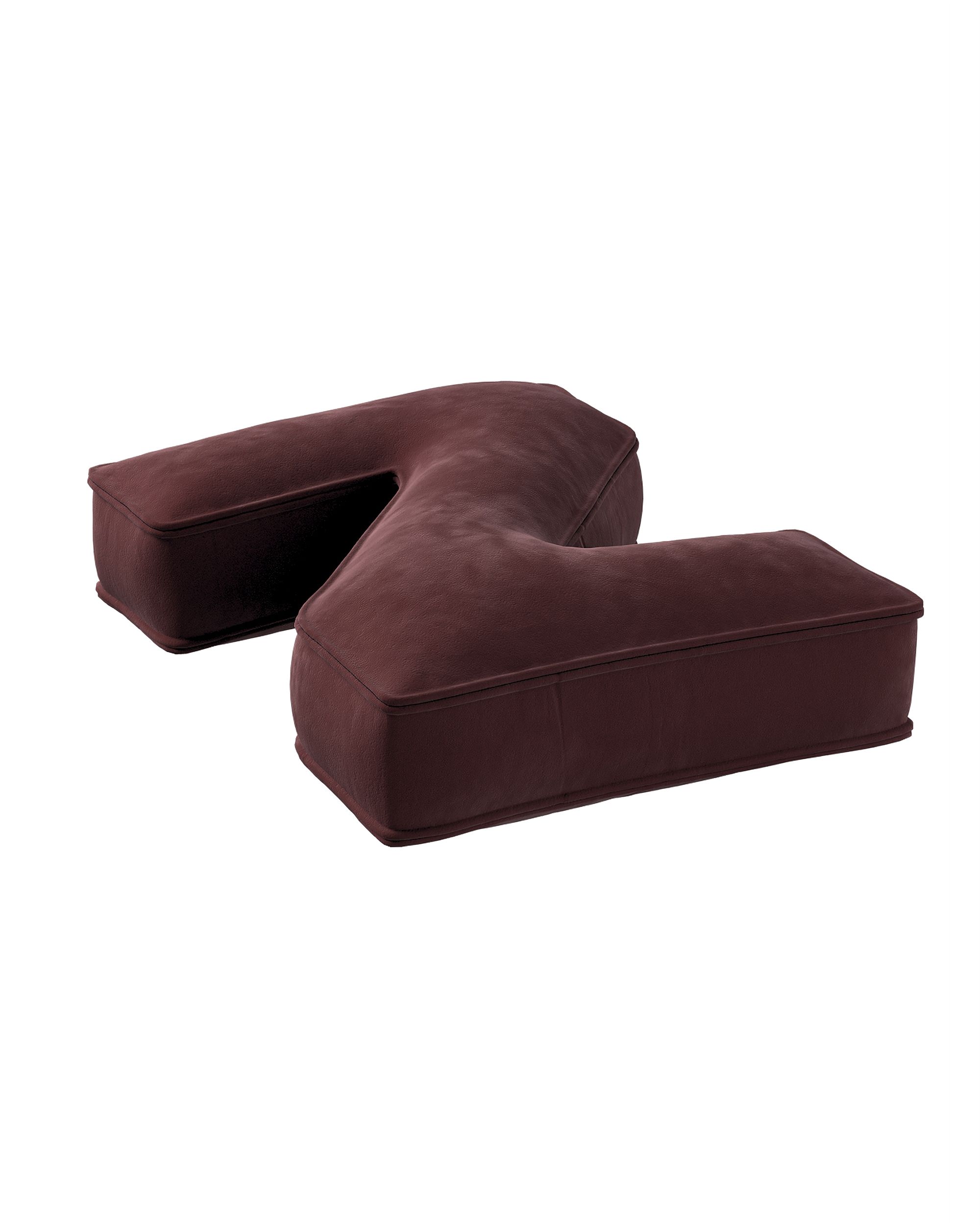 Letter pillow Z colour red fabric gloss, velvet (hover)