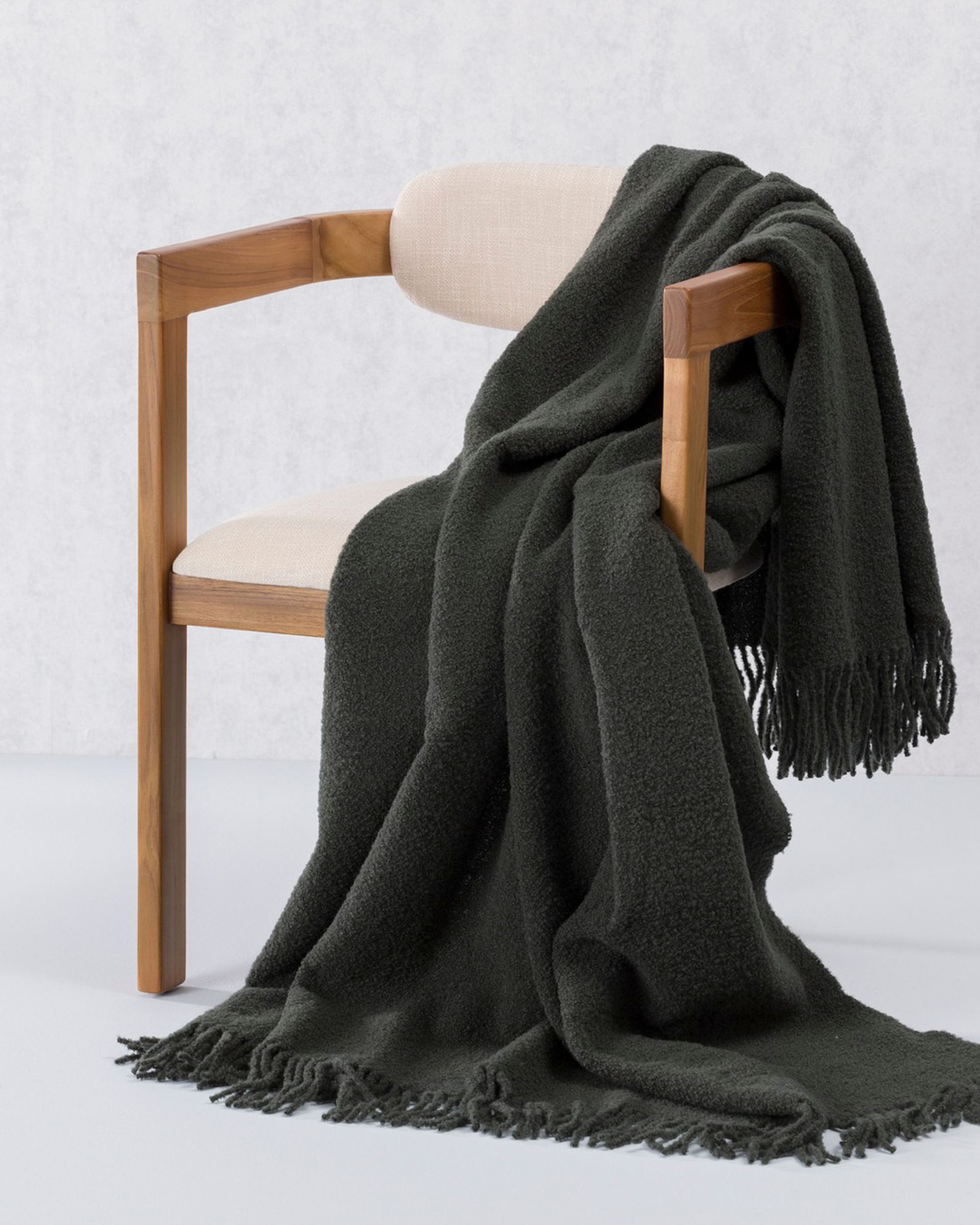 Boucle blanket 140x200cm laurel green