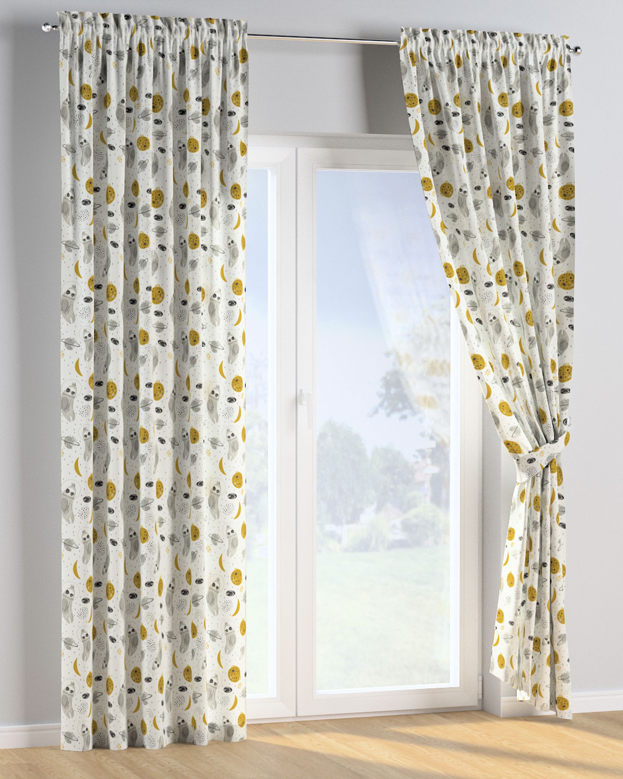 Slot and frill curtains colour white fabric patterned (hover)
